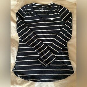 Abercrombie kids long sleeve shirt size 11/12